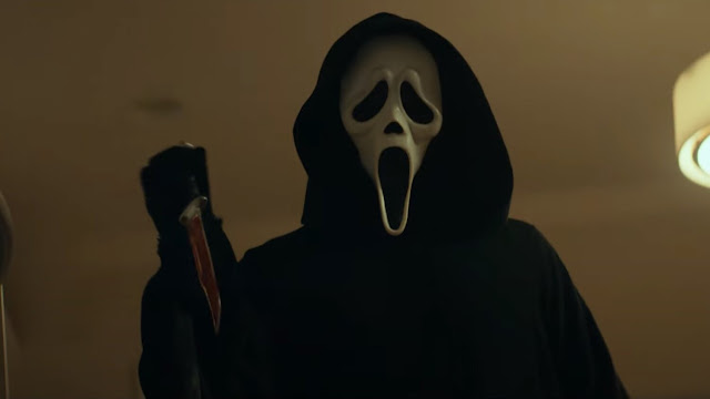 El primer tráiler de SCREAM ve el regreso de Ghostface en una ola de asesinatos
